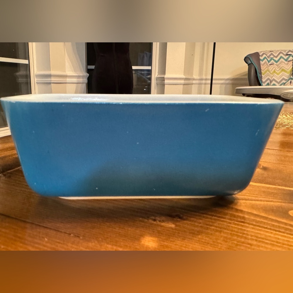 Vintage Pyrex Primary Blue Loaf Pan – Mid-Century Kitchenware